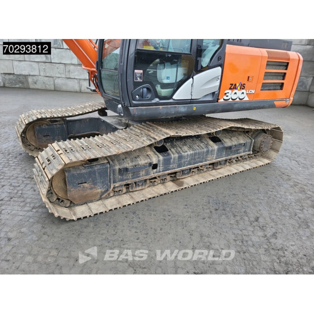 2018 Hitachi ZX300LCN-6-44886831