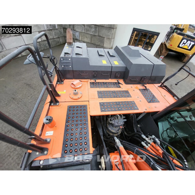 2018 Hitachi ZX300LCN-6-44886839