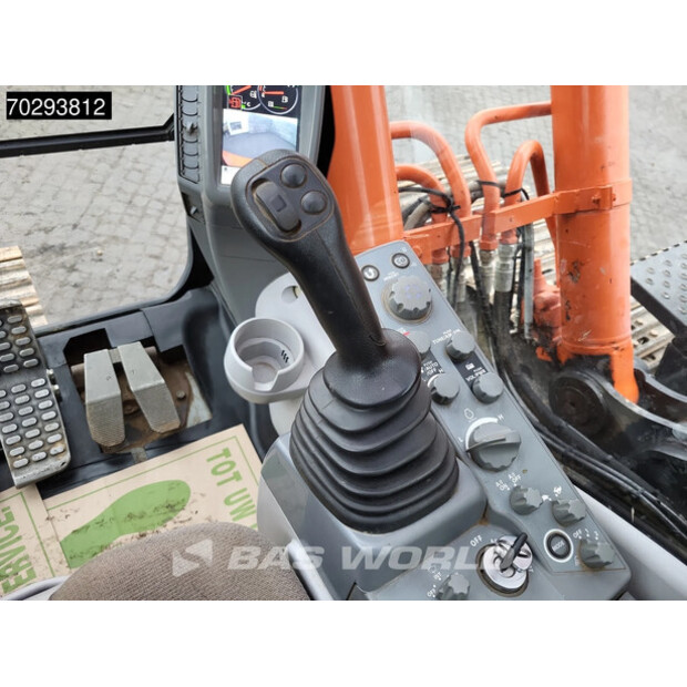 2018 Hitachi ZX300LCN-6-44886846