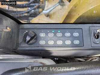 2016-caterpillar-340f-1404174-44887054