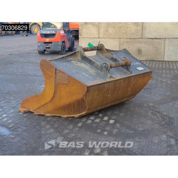 2018 كاتربيلر 323-44887085