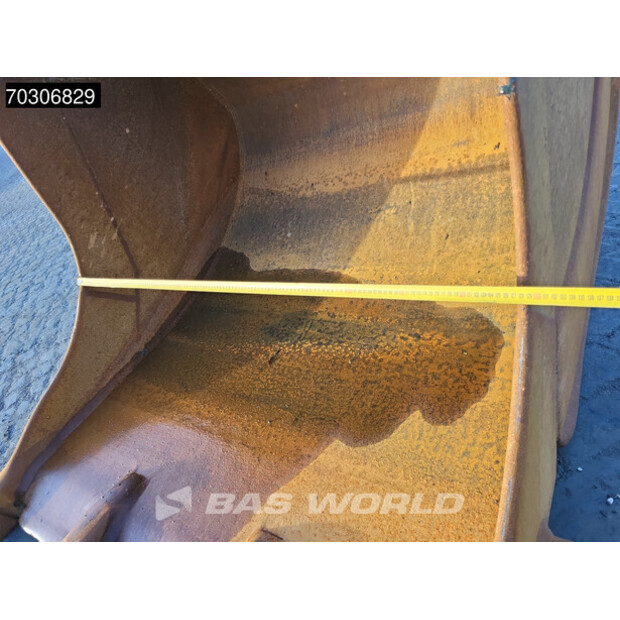 2018 كاتربيلر 323-44887092