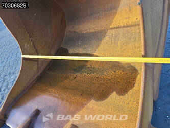 2018-caterpillar-323-1404175-44887092