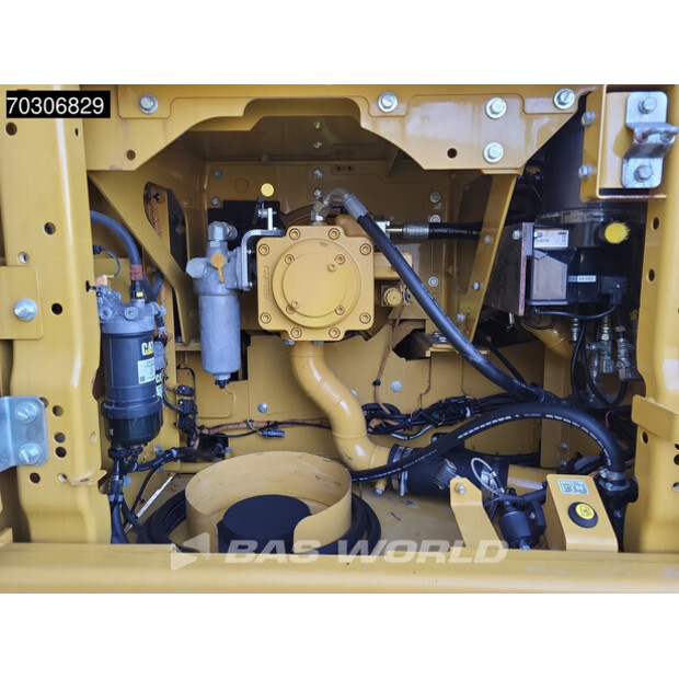 2018 كاتربيلر 323-44887102