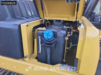 2018-caterpillar-323-1404175-44887103