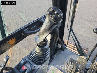 2018-caterpillar-323-1404175-44887112