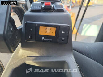 2018-caterpillar-323-1404175-44887114