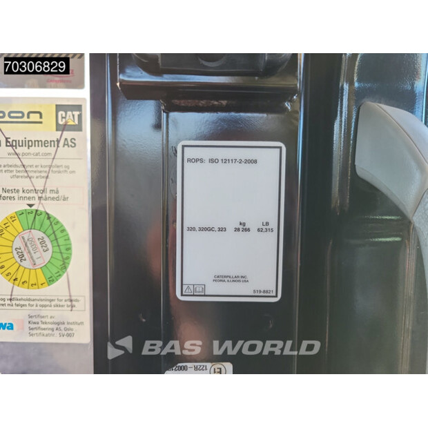 2018 كاتربيلر 323-44887115