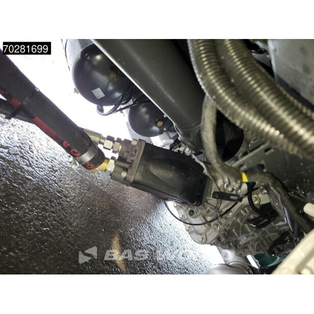 2025 Volvo FM500-44887389