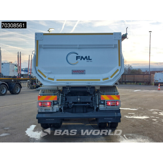 2025 فولفو FMX 500-44887566