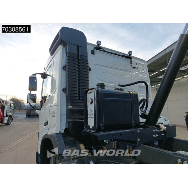 2025 فولفو FMX 500-44887567