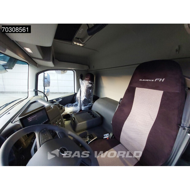 2025 فولفو FMX 500-44887587