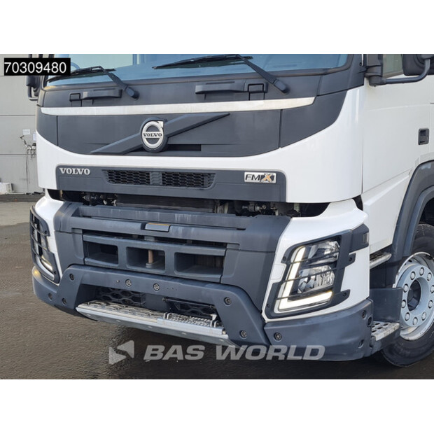 2020 فولفو FMX 460-44887748