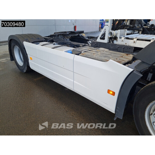 2020 فولفو FMX 460-44887751