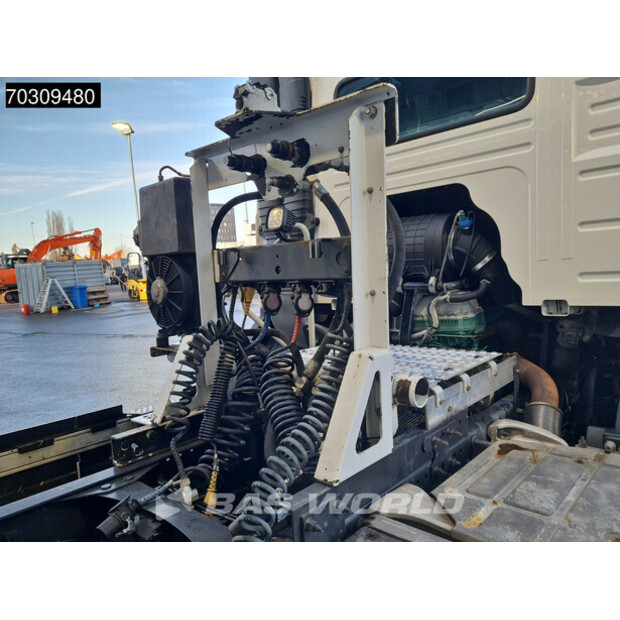 2020 فولفو FMX 460-44887752