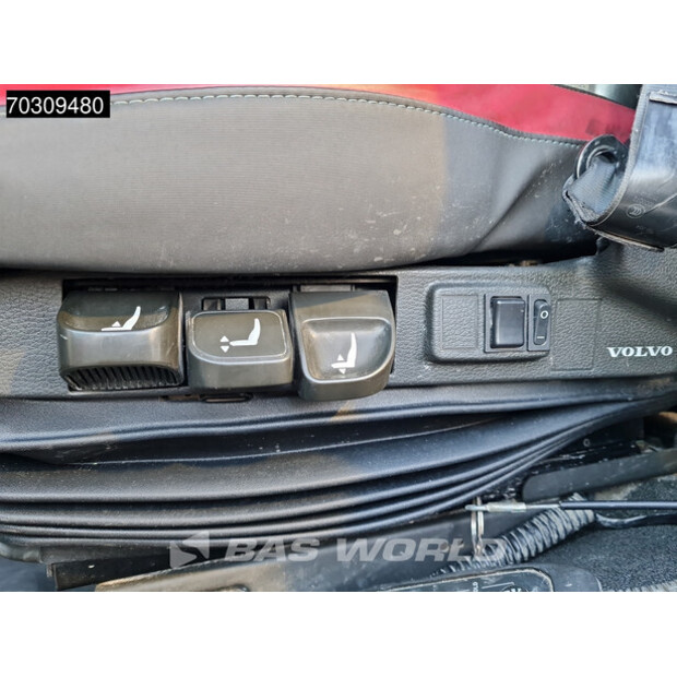 2020 فولفو FMX 460-44887766