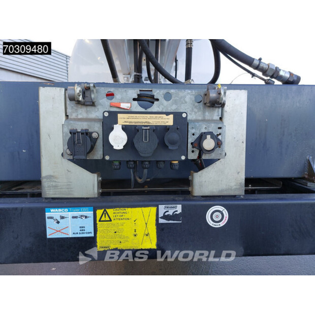 2020 فولفو FMX 460-44887791