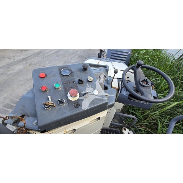 2005 فيرتجين W35DC-44896808