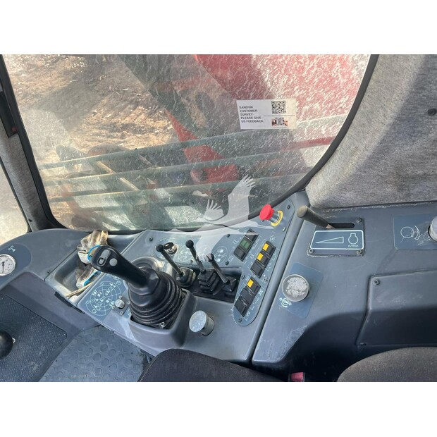 2016 Sandvik DX800-44898771