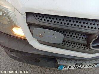 2018-mercedes-benz-sprinter-1404259-44901348