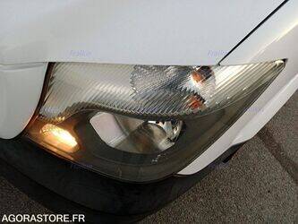 2018-mercedes-benz-sprinter-1404259-44901359