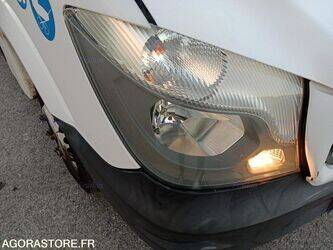 2018-mercedes-benz-sprinter-1404259-44901360