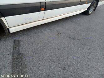 2018-mercedes-benz-sprinter-1404259-44901362