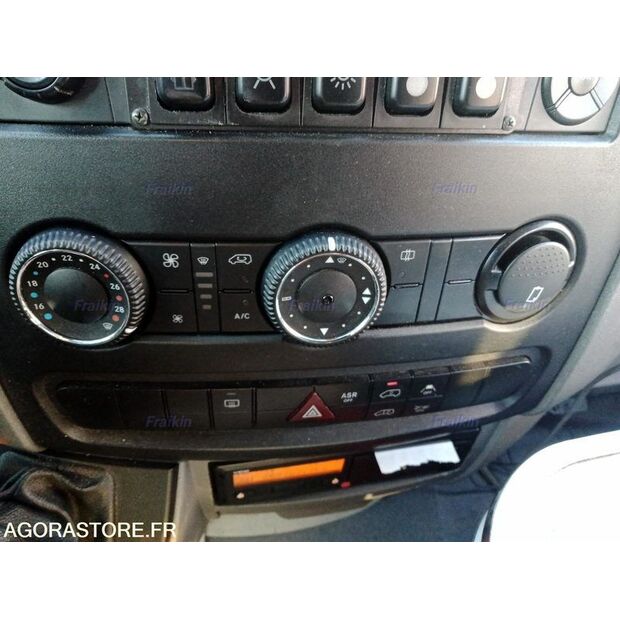 2018 Mercedes-Benz SPRINTER-44901369