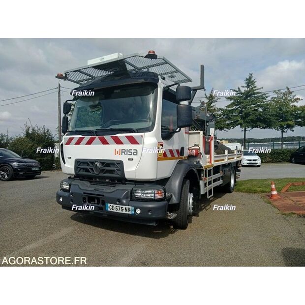 2022 Renault D-44901526