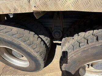 2011-renault-kerax-1404272-44901552