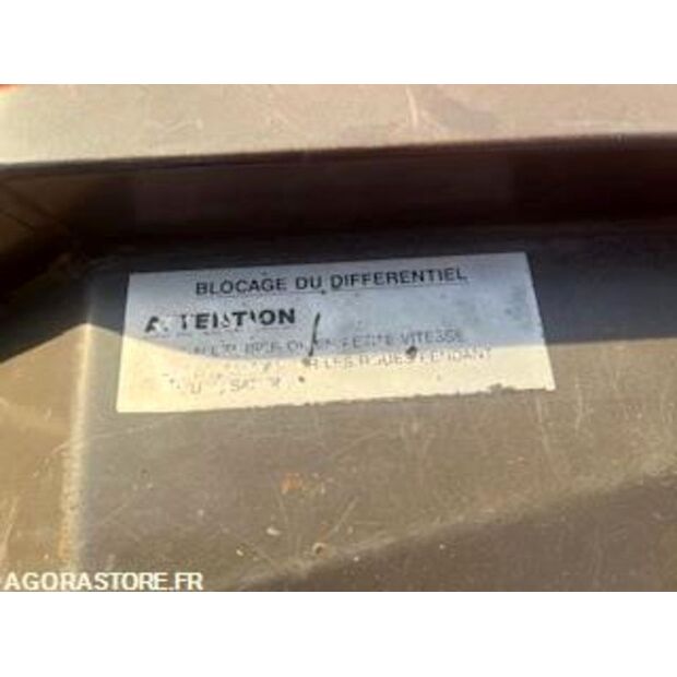 1999 مانيتو M30-2-44901737