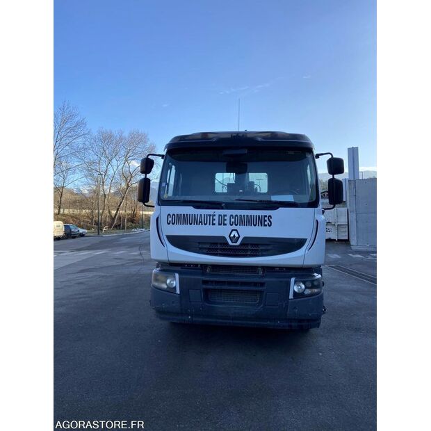 2011 Renault PREMIUM-44901761