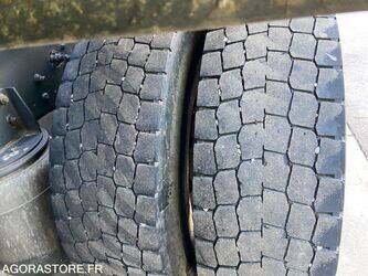 2011-renault-premium-1404284-44901772