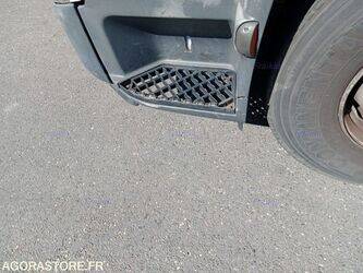 2016-renault-d-wide-1404286-44901792