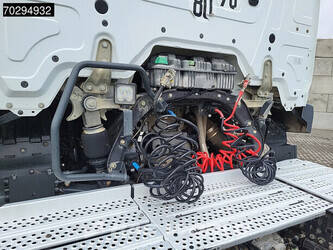 2019-mercedes-benz-arocs-2046-1327026-44902063