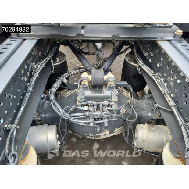 2019 Mercedes-Benz Arocs 2046-44902065