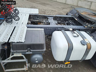 2019-mercedes-benz-arocs-2046-1327026-44902069