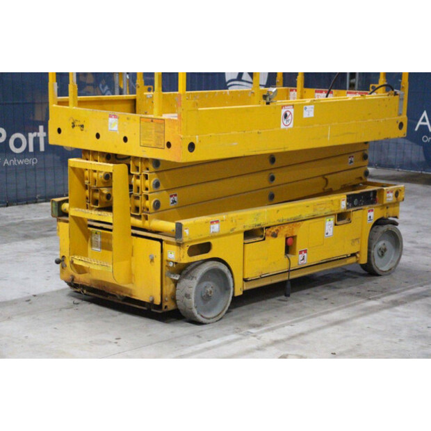 2013 هولوت COMPACT 10-44902208