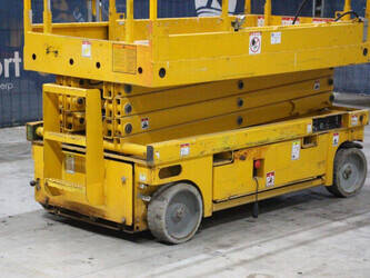 2013-haulotte-compact-10-1404296-44902208