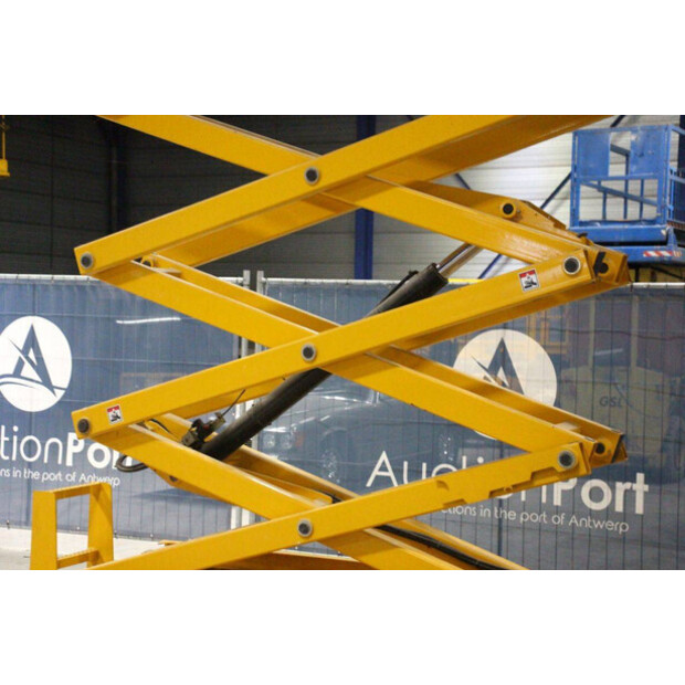 2013 هولوت COMPACT 10-44902224