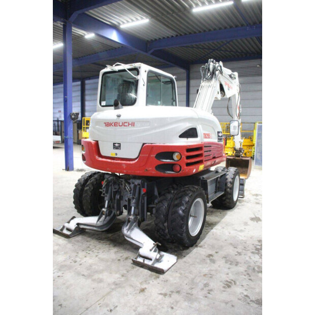 2013 تاكوتشي TB295W-44902320