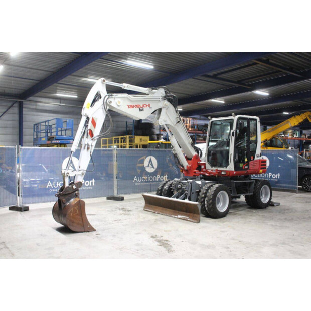 2013 تاكوتشي TB295W-44902323