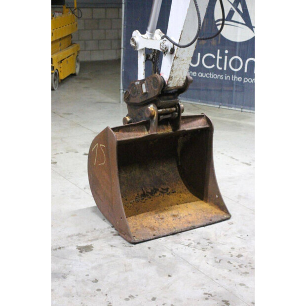 2013 تاكوتشي TB295W-44902329