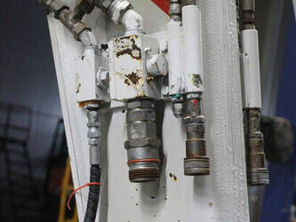 2013-takeuchi-tb295w-1404300-44902331