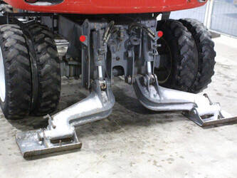 2013-takeuchi-tb295w-1404300-44902337