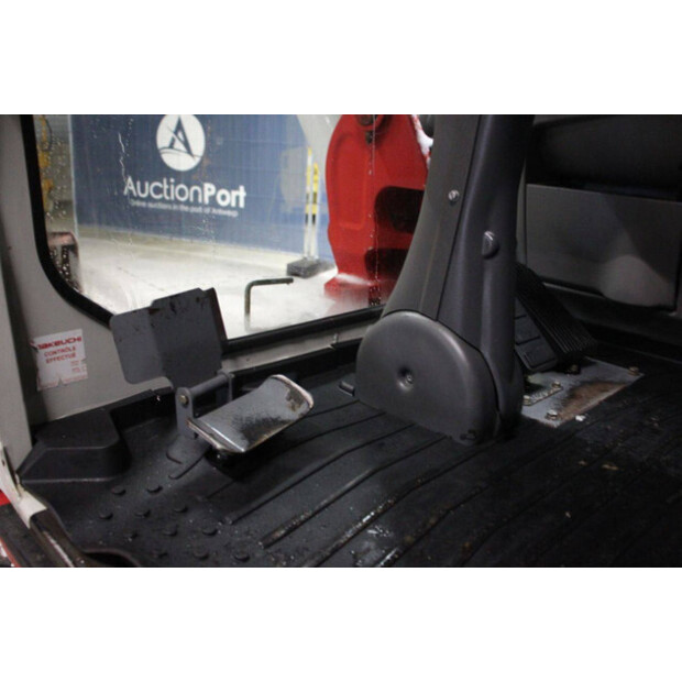 2013 تاكوتشي TB295W-44902343