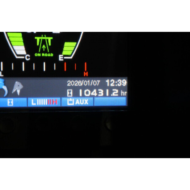 2013 تاكوتشي TB295W-44902348