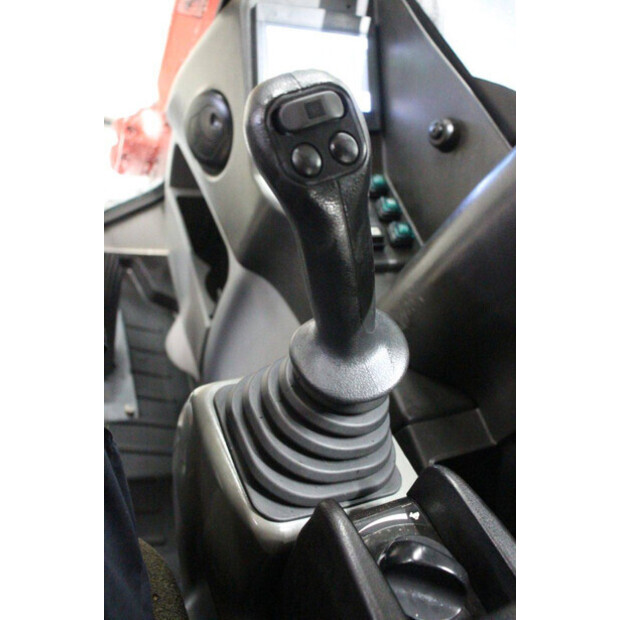 2013 تاكوتشي TB295W-44902352