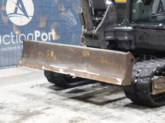 2016-volvo-ecr88d-1404301-44902392