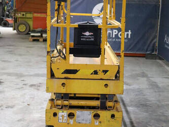 2012-haulotte-compact-8-1404303-44902410